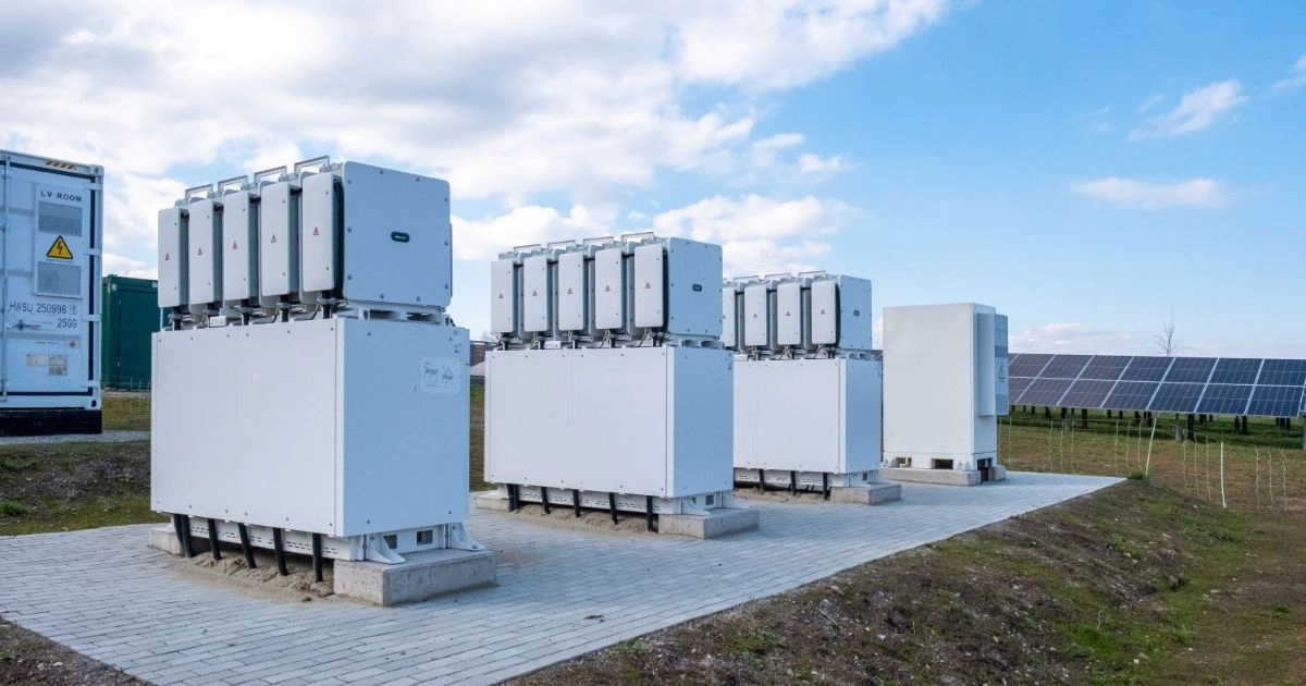 Magazyny energii i instalacje fotowoltaiczne – ITS Energy